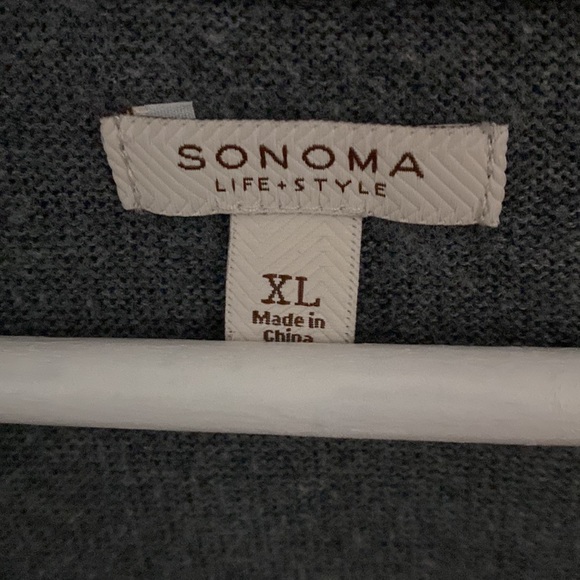 Sonoma sweater - no buttons - gray - EUC - XL - Picture 2 of 5